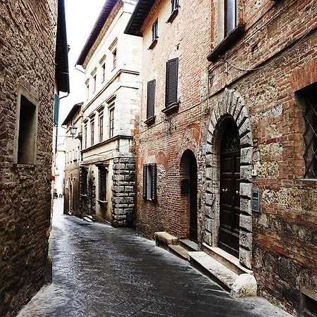Palazzo Colombi 公寓 *